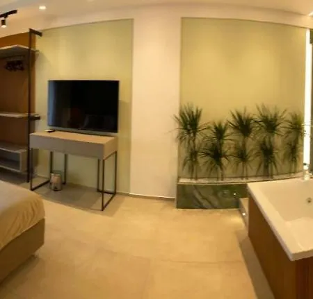 Alma Salina Bed & Breakfast *